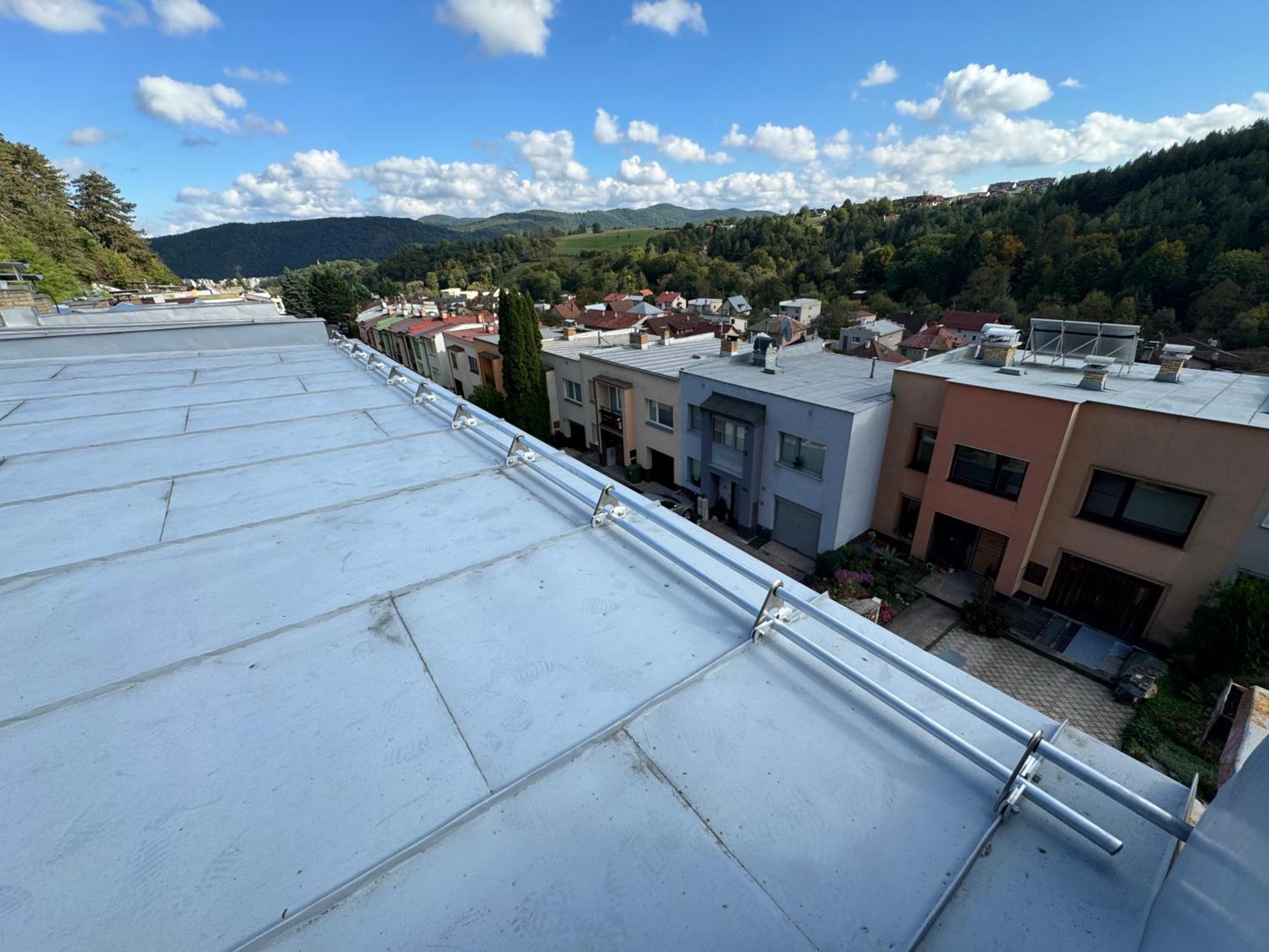 Apartman Mandala Banská Bystrica Exteriör bild